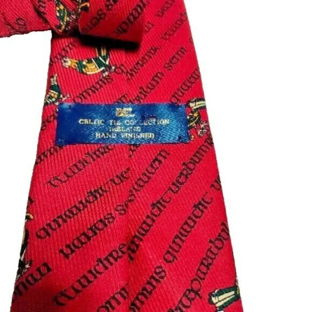 BSL Celtic Renaissance Designs Tie Knots Red/Black Novelty Men Suit Necktie‎ VTG